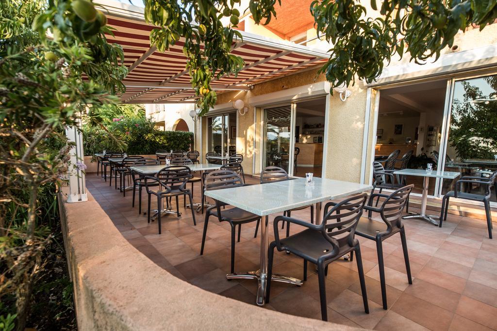 Hotel Les Galets Saint-Florent  Exterior photo